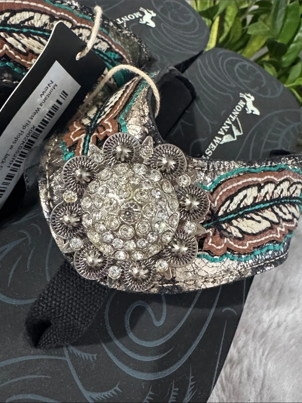 Montana West Black Embroidered Wedge Sandals & Rhinestone Center-New! Women's 9